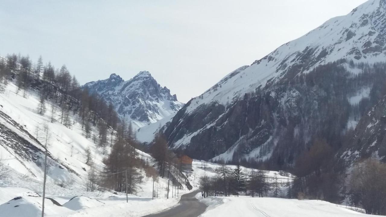 ホテル Aiguille Noire ヴァロワール エクステリア 写真